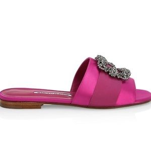 Manolo Blahnik Martamod Hangisi Crystal Buckle Pink Satin Flat Sandal 40